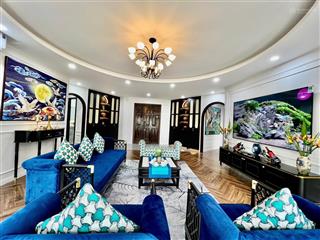 Chính chủ bán pcc1 nàng hương  nguyễn trãi 3pn 120m2 giá 8 tỉ full đồ đẹp.  0364 079 ***