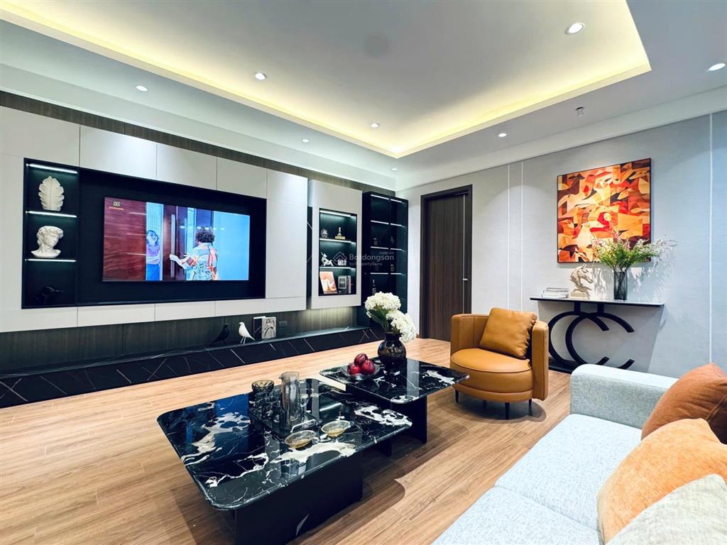 Gia đình tôi chuyển theo con đi học nên bán 3pn tại ecolife tố hữu giá 6.7 tỉ.  0364 079 ***