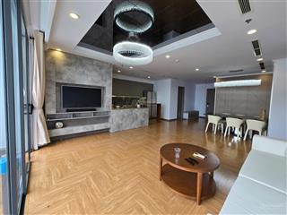 Căn hộ 3 phòng ngủ view sông sài gòn tại vinhomes central park. full nội thất cao cấp