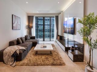 The crest  metropope bán căn hộ 1 phòng ngủ + 1  tầng cao view cầu bason đẹp