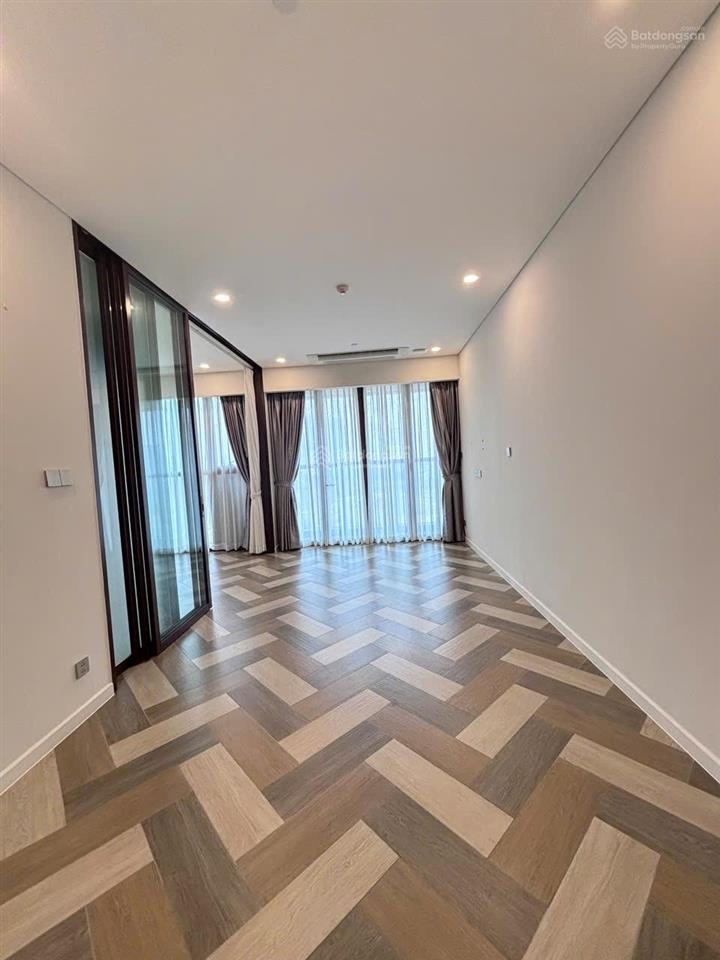 The galleria  metropole bán căn hộ 1pn  ntcb  view sông, landmark 81 thoáng  giá 13 tỷ all in