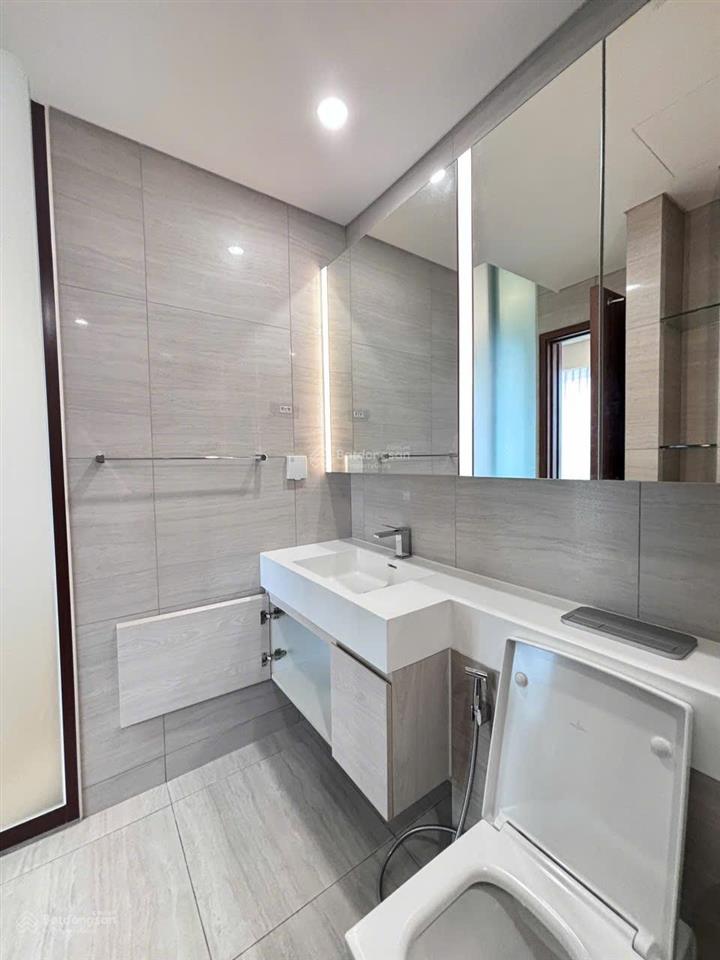 The galleria  metropole bán căn hộ 1pn  ntcb  view sông, landmark 81 thoáng  giá 13 tỷ all in