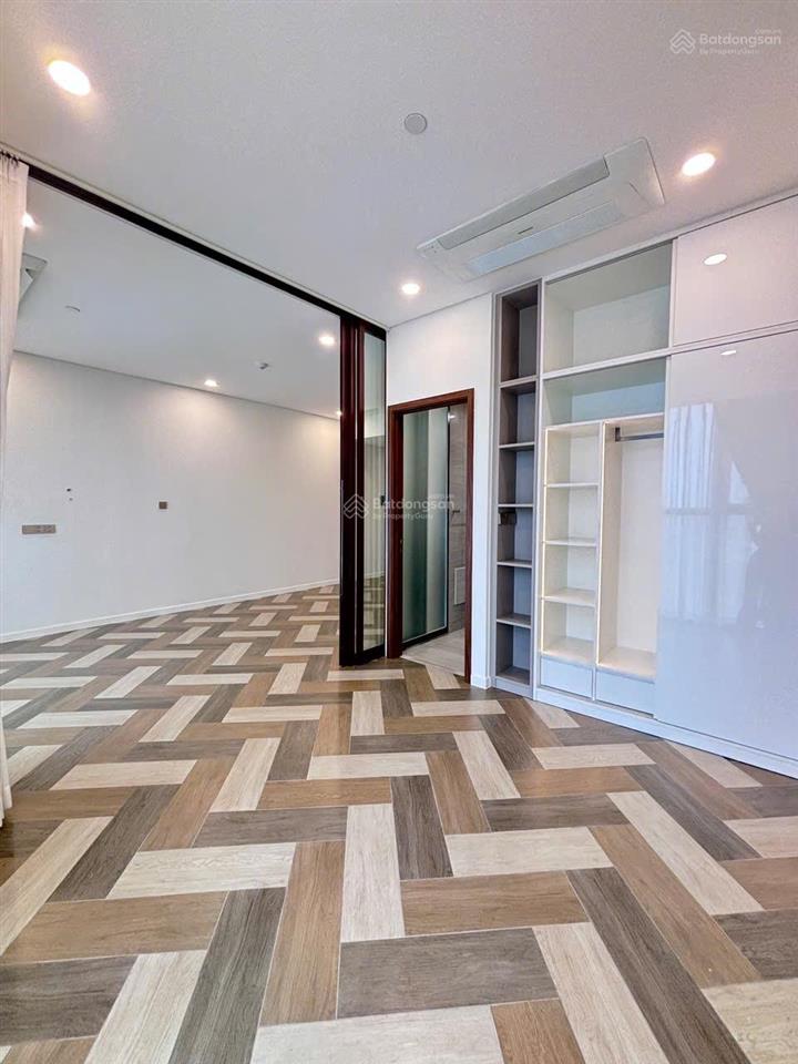 The galleria  metropole bán căn hộ 1pn  ntcb  view sông, landmark 81 thoáng  giá 13 tỷ all in