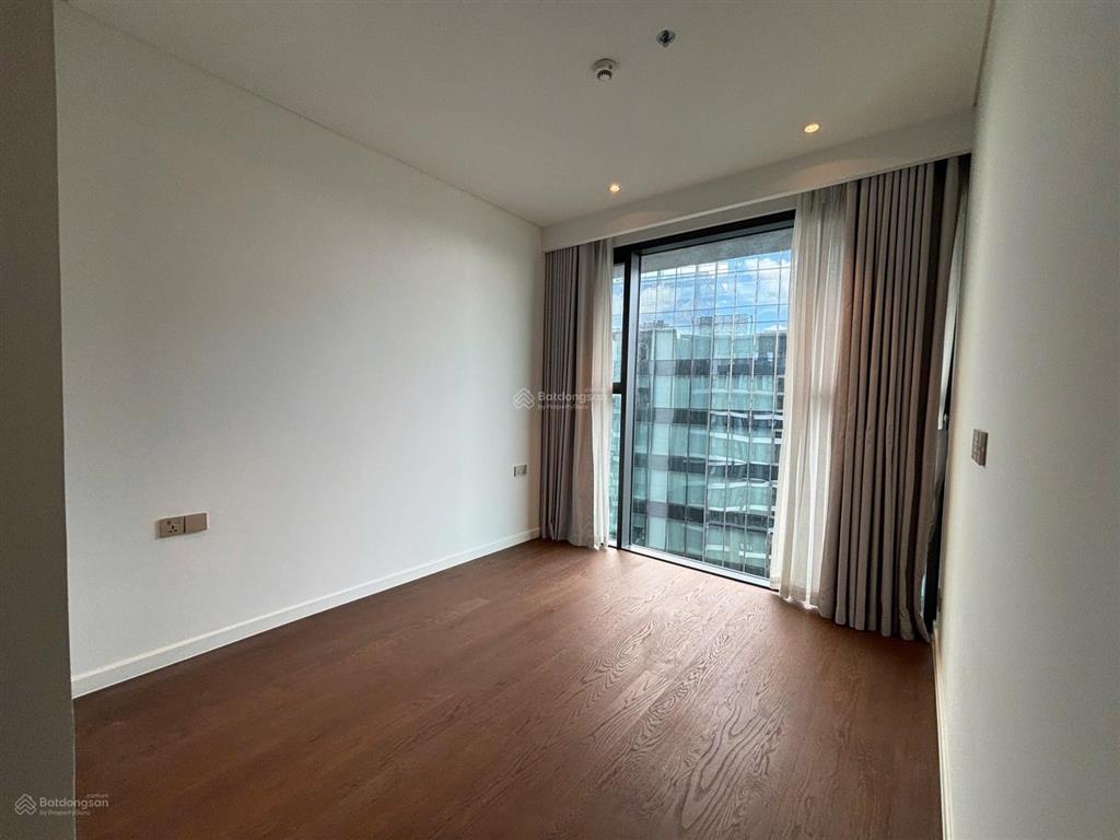 The crest  metropole bán căn hộ 2pn giá tốt  ntcb  giá 25.5 tỷ all in  tầng cao view quận 1