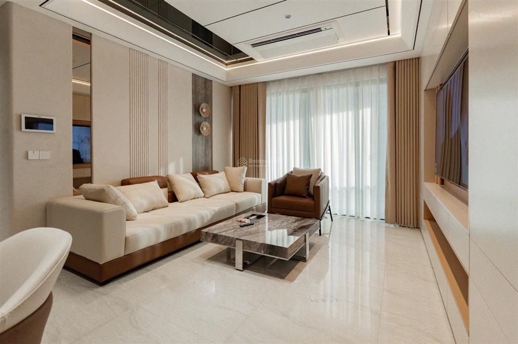 The opera  metropole bán căn hộ 2pn diện tích lớn view quận 1