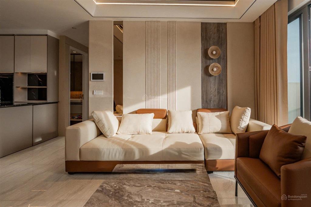 The opera  metropole bán căn hộ 2pn diện tích lớn view quận 1