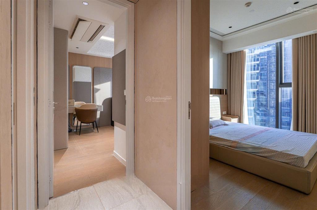 The opera  metropole bán căn hộ 2pn diện tích lớn view quận 1