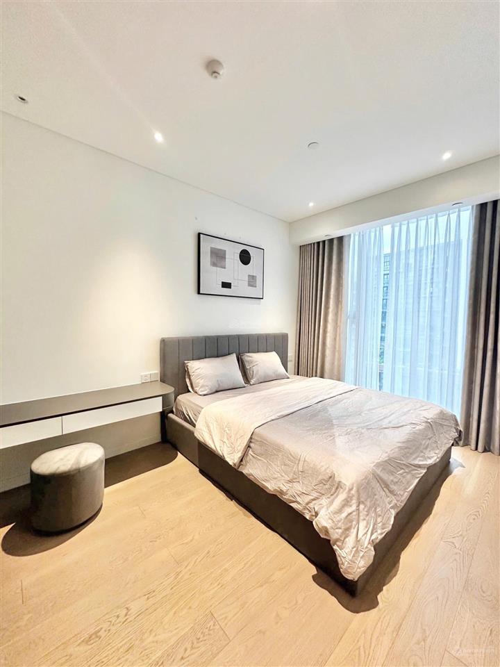 The opera bán căn hộ 2pn  giá 24.5 tỷ all in  tầng cao, view sông & cầu ba son