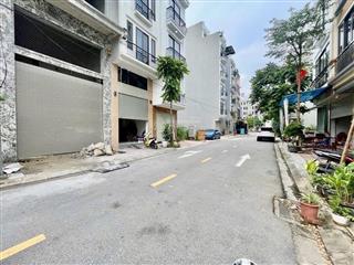 Tdc ngọc thụy 7 tầng, 11.x tỷ phân lô vip long biên ôtô tránh gara ôtô thang máy 2 mặ