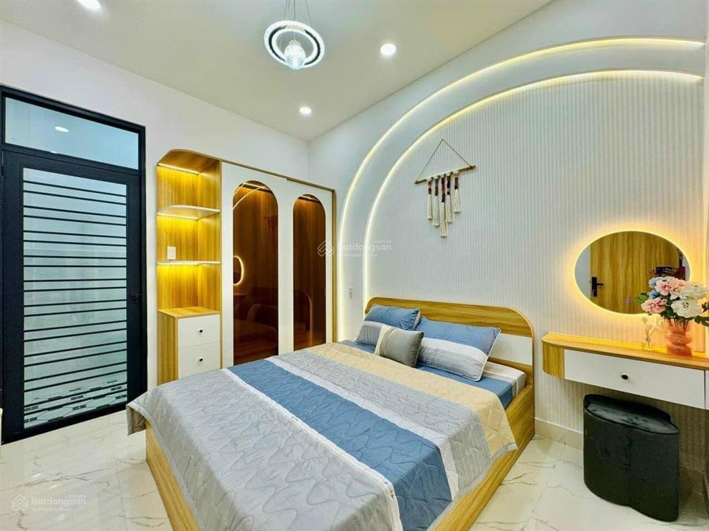 Nhà 2 tầng ngay hẻm 418/xx nguyễn thái sơn, gv. giá 7 tỷ 160 dt 43,1 m2 đang cho thuê 10tr/th