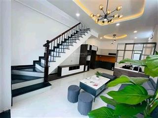 Nhà 2 tầng ngay hẻm 418/xx nguyễn thái sơn, gò vấp. giá 1 tỷ 690 dt 43,1 m2 đang cho thuê 10tr/th