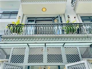 Hàng hiếm tại ngô gia tự, 62m2, 4pn + 3wc + 2 tầng, giá 3 tỷ 790 gọi ngay 0909 718 ***