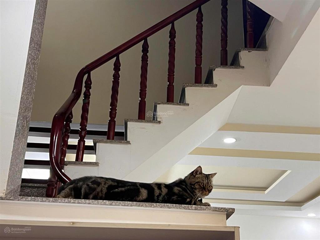 Nhà hẻm xe hơi đường số 35 hiệp bình chánh hướng đông nam giá chỉ 6tỷ5 tl.