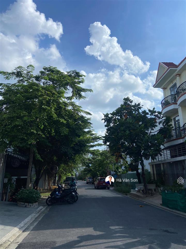 Hiếm 123m2 đất hướng đông nam, nhánh đường số 25, khu bên sông, hbc giá chỉ 15tỷ5!