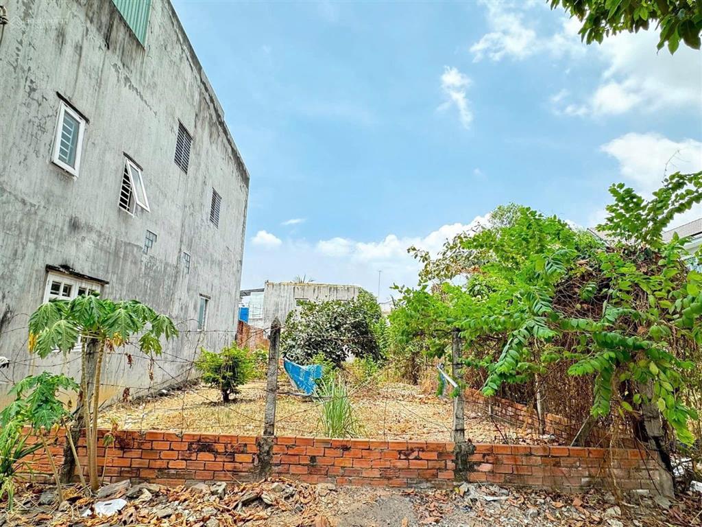 8x31,nở hậu 8.7m,nguyễn văn trỗi,hiệp thành tdm,giá 9 tỷ