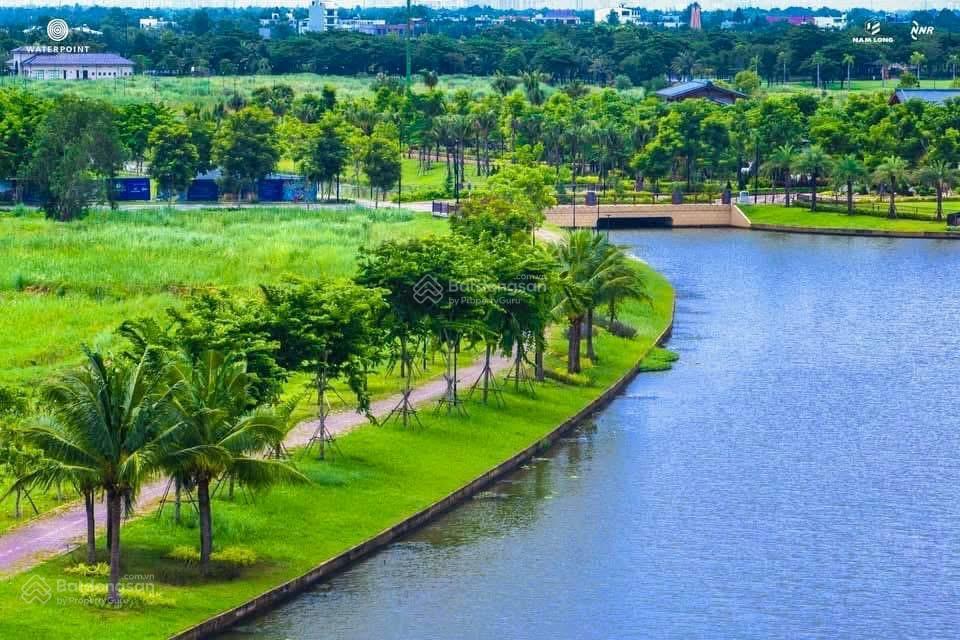 Bán nhanh nhà phố vườn 1 trệt 2 lầu khu rivera thuộc kđt waterpoint 355ha