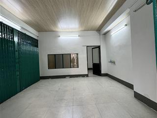 Bán nhà mặt tiền đường ba đình quận 8 57m2, 3 tầng, 5pn, không quy hoạch, không ngập nước.