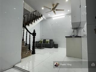 Tin thật sổ đỏ riênghai bac trưnggần time4 tầng3.55 tỷ