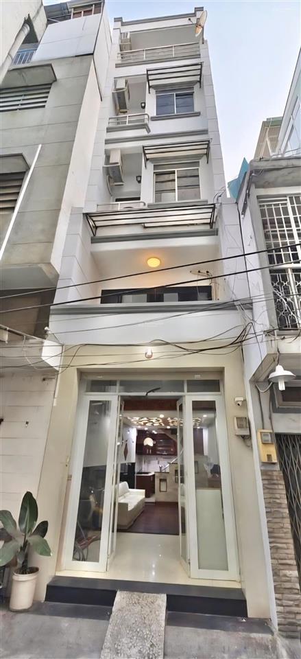 Khu vip quận 3, cao thắng  sát quận 1  hẻm 5m thông  5 tầng btct hoàn công đủ  d/t 200tr/năm