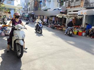 Mặt tiền kinh doanh cực sung quận 11 giáp quận 10  4 tầng đúc  5,3mx11m  tiện ở và kd