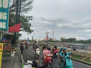 Chdv 21 phòng, mt phú định q8, ngang 8m, 8 tầng có hầm, 21 tỷ tl