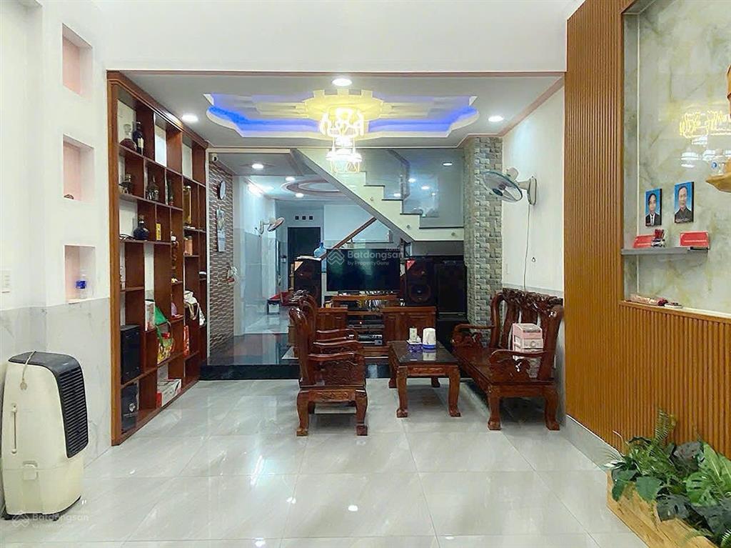 Bán nhà mt đường 6m tô ngọc vân, p15 dt (4x21.5m) giá 7,2 tỷ