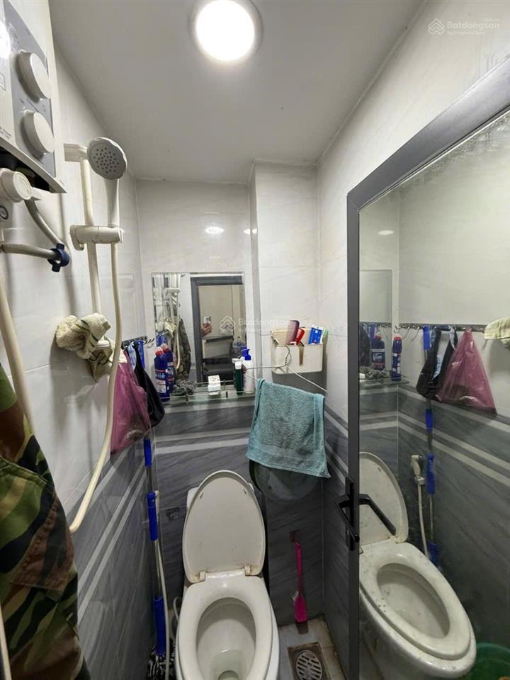 Nhà đẹp rẻ hiếm 3x4,1m (1lầu đúc 2wc) hẻm 2m. đs3 ngay chợ bình long. bình tân