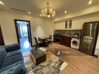 Căn hộ phố liên trì 45m2, full đồ, thang máy, nội thất đẹp, 1pn, 1pk. giá 15tr/tháng