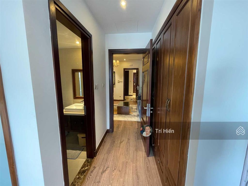 Căn hộ phố liên trì 45m2, full đồ, thang máy, nội thất đẹp, 1pn, 1pk. giá 15tr/tháng