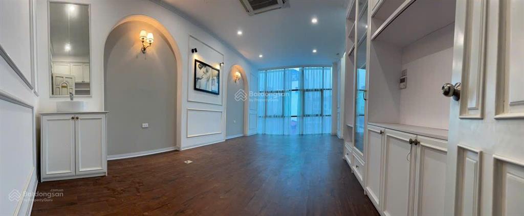 Cho thuê nhà mp hàng bún 160m2 x 4 tầng, mt 8m, nhà mới, thông sàn, nguyên căn.  0974 557 ***