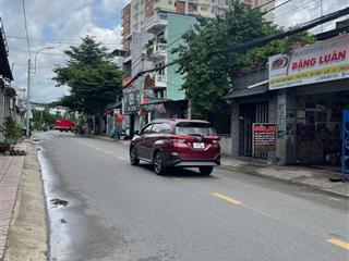 Chính chủ cần bán nhà đường 904 phú hữu giá rẻ