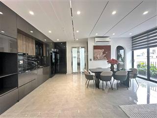 Bán nhà lò đúc, 5 tầng thang máy, ô tô vào nhà, diện tích rộng gần 80m2, giá chưa đến 18 tỷ