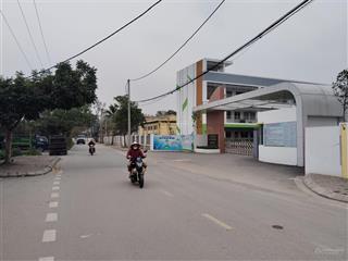 Lô góc 2 mặt thoáng , ô tô vào đất , bán 54m trung tâm đa tốn 3 bước sang vin 1,2,3