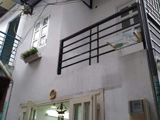 Dưới 2 tỷ bán nhà sổ hồng riêng 552 âu cơ.p10 tân bình..giá 1 tỷ980 1 trệt 1 lầu 1 lửng 2pn.