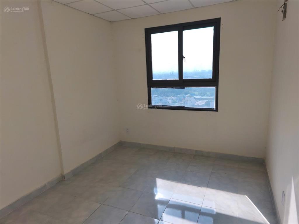 Bán căn 1 phòng ngủ lầu thấp  820 triệu (tổng giá)