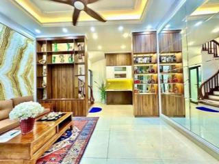 BÁN NHÀ ĐẸP ĐỐNG ĐA Ở NGAY, SỔ ĐẸP, TIỆN ÍCH, 33M2, 5 TẦNG, NHỈNH 8 TỶ