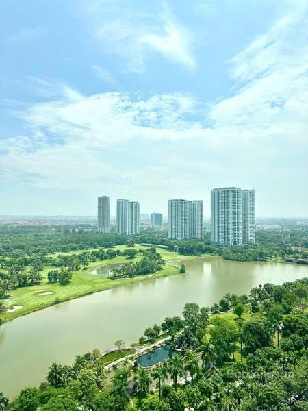 Bán skyvilla onsen  siêu biệt thự trên cao hồ thiên nga