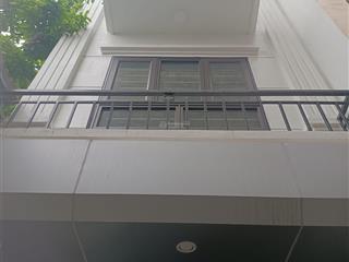 Tây mỗ 52m24.5 tầngdân xây5.9 tỷngõ ô tô tránhdân trí caobãi xe ô tô sát nhà tiện ích nhiều