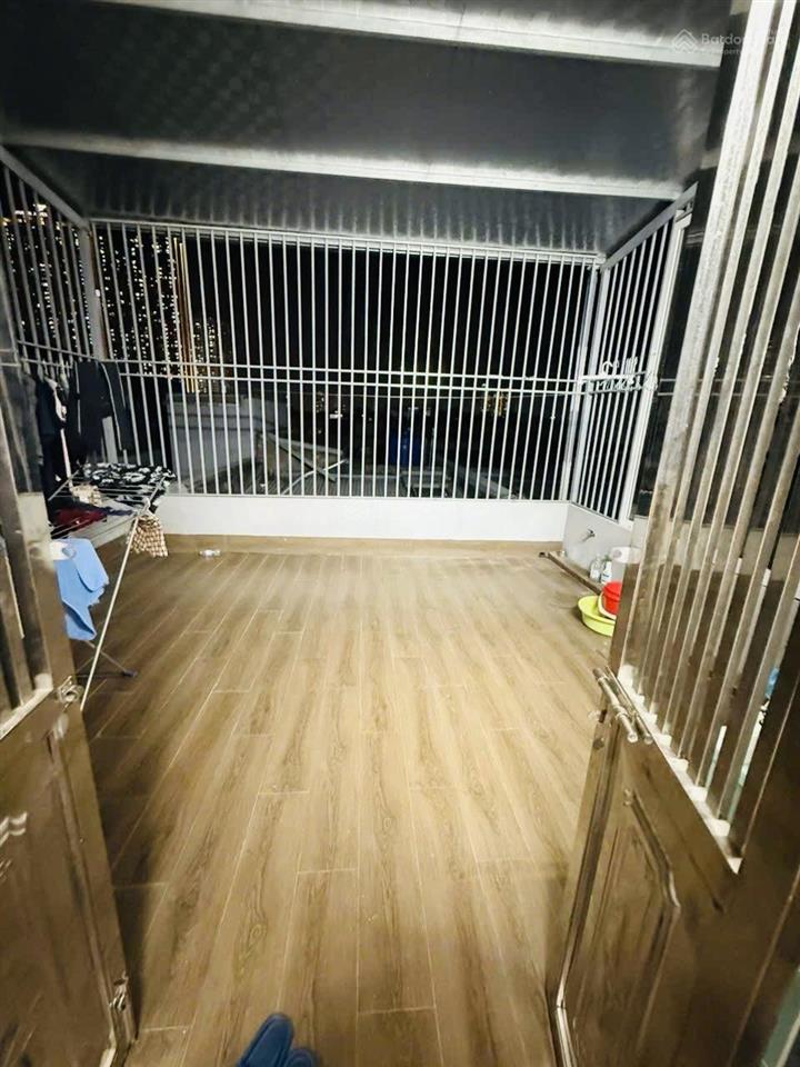 Chính chủ bán gấp nhà sát metro hà đông, 85m2, nhà 5 tầng thang máy hiện đại, kinh doanh, chỉ 21 tỷ