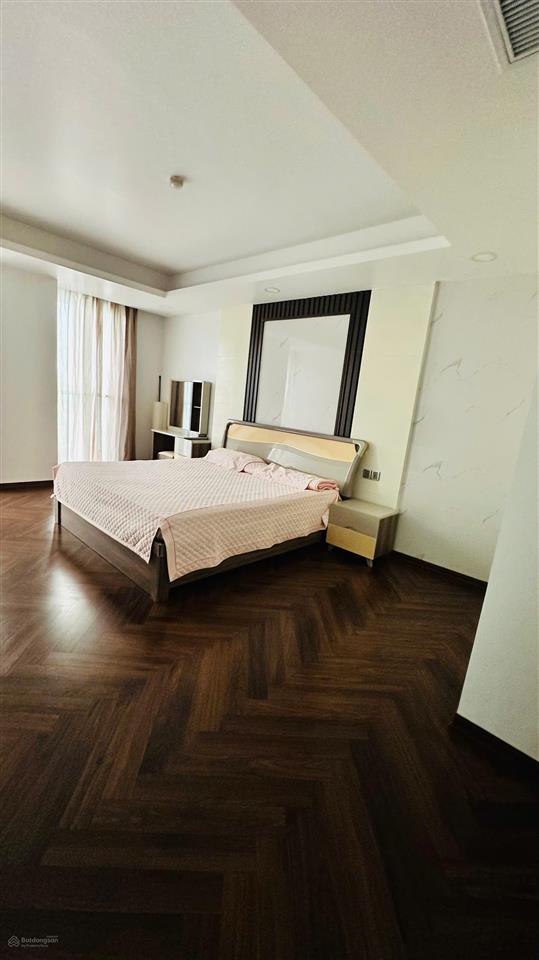 Bán lỗ căn hộ skyvilla tại td plaza lạc hồng lê hồng phong, 5,2 tỷ, 150m2, đã có sổ đỏ