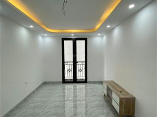 Cho thuê nhà phân lô khu vực phố liễu giai, 60m2 x 5t, có thang máy. giá cho thuê 23 triệu/tháng