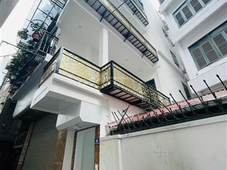 Bán nhà 5 tầng, ngõ phố chùa vua, gần phố huế