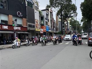 CC bán nhà mặt tiền KD Nguyễn Văn Cừ, Q5. 4,5x45m. 3 tầng. Giá 33 tỷ