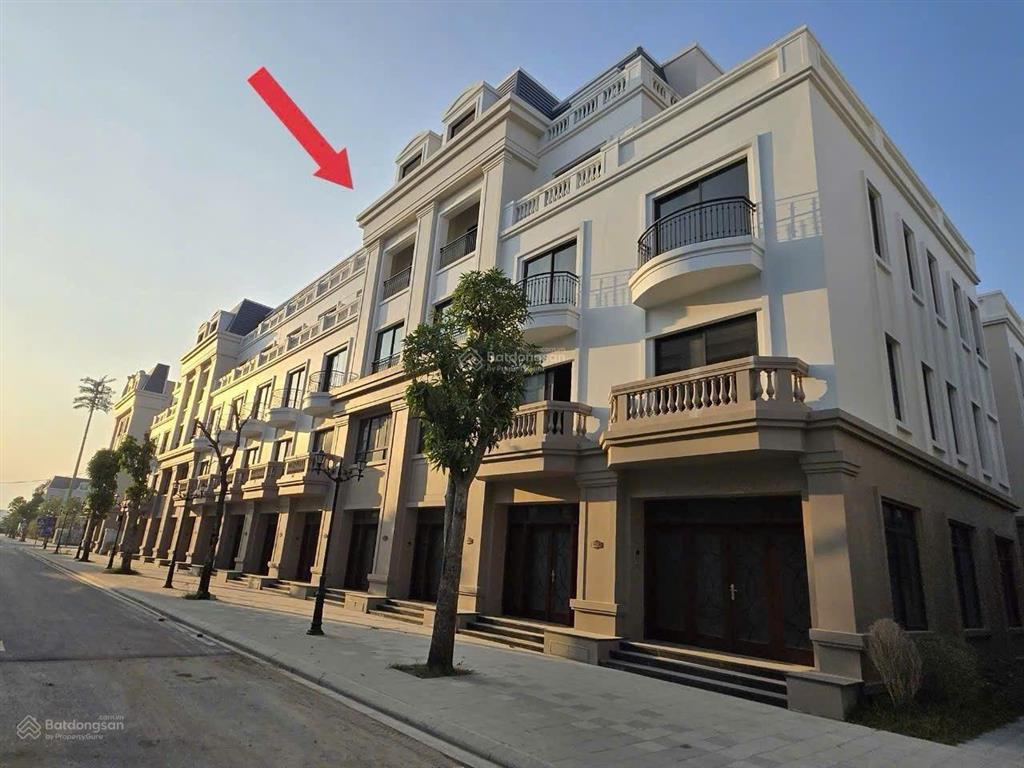 Bán gấp căn 75m2 dãy tc3 phố đi bộ vinhomes móng cái 5 tỷ dòng tiền 25tr/tháng thương lượng