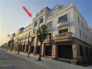 Bán gấp căn 75m2 dãy tc3 phố đi bộ vinhomes móng cái  5 tỷ  dòng tiền 25tr/tháng  thương lượng