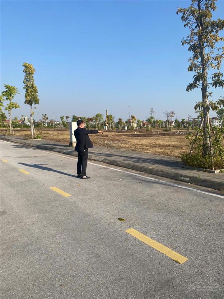 Chỉ 18 tr/m2 bán 2 lô đất nền lk29  07,08 kđt việt hàn(phổ yên) sổ đỏ lâu dài đối diện kcn samsung