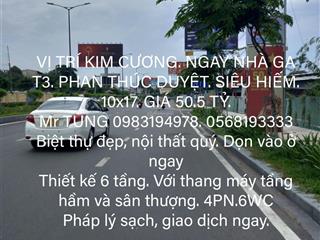 Vị trí kim cương. ngay nhà ga t3. phan thúc duyệt. siêu hiếm. 10x17. giá 50.5 tỷ.