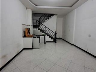 Bán nhà ngay bệnh viện tâm anh. đường thích minh nguyệt. diện tích lớn, giá 32,8 tỷ