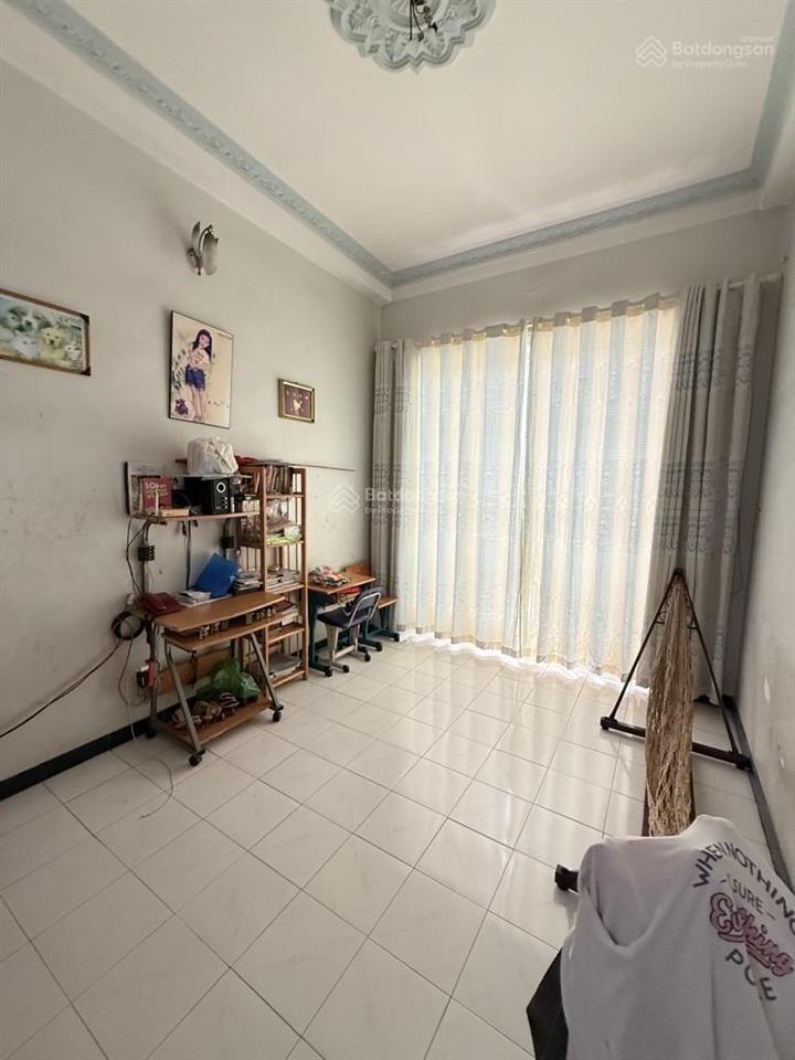 Bán nhà cấp 4. hxh. lạc long quân. p10. q11. giá 6.6 tỷ.