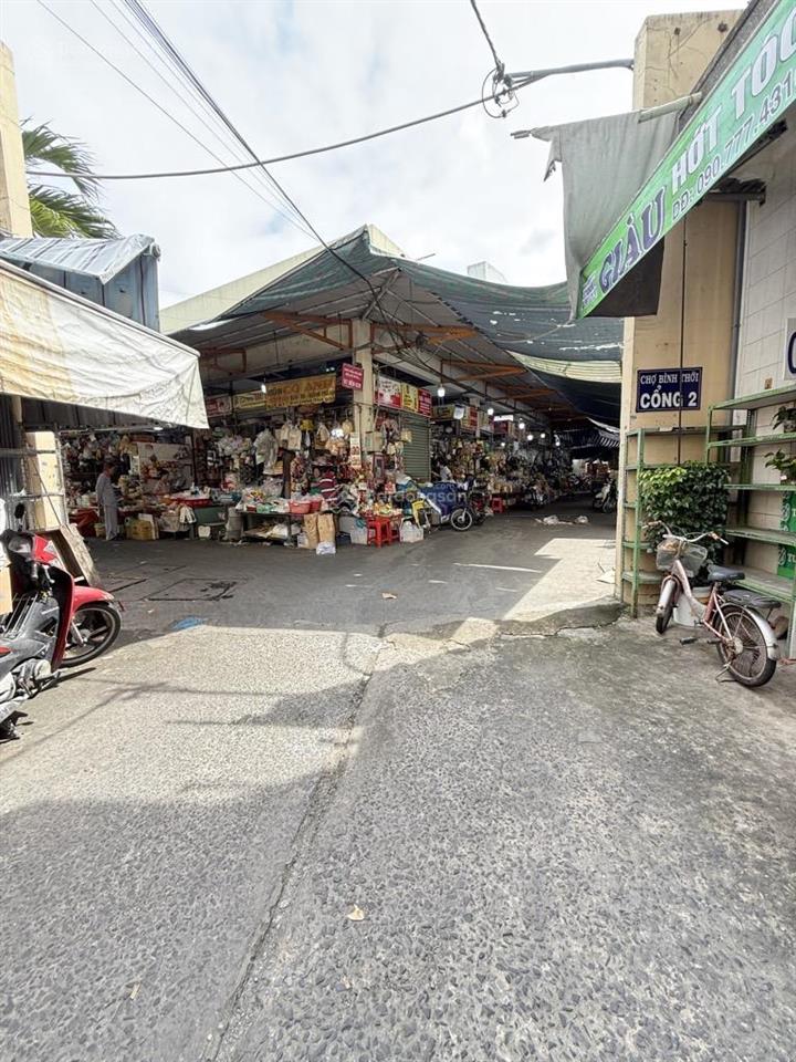 Bán nhà cấp 4. hxh. lạc long quân. p10. q11. giá 6.6 tỷ.